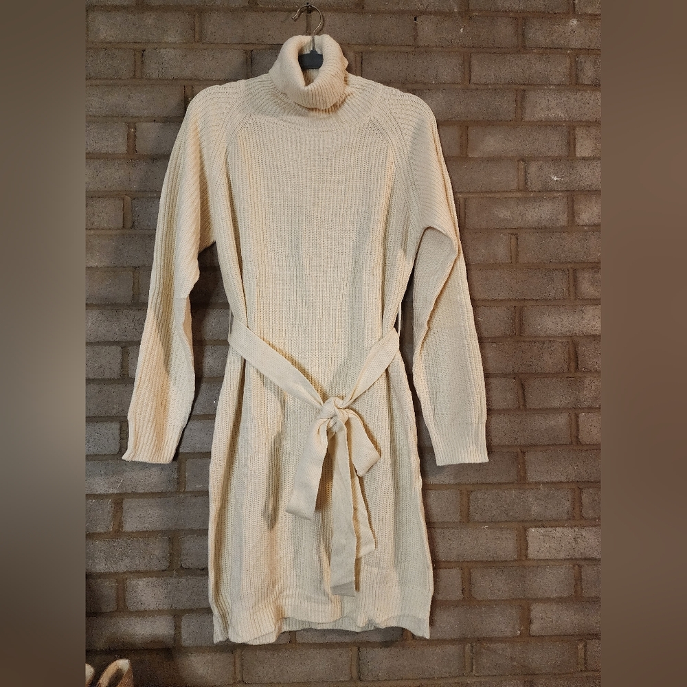 New Aralayena Cream Knit Sweater Dress